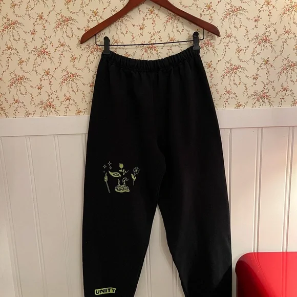 Obey black sweatpants - Picture 2 of 5